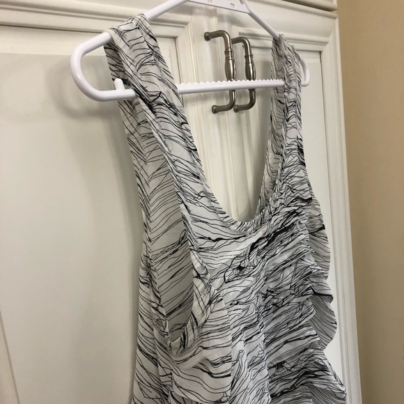 Silence + Noise women’s tanktop - Picture 5 of 10